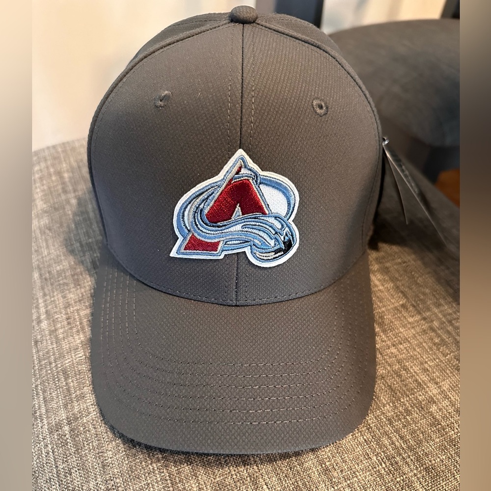 Colorado Avalanche Fitted Hat
